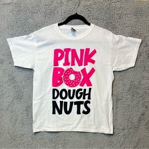 Official PINK BOX DOUGHNUTS DONUTS Employee YOU'LL LICK THE BOX Shirt Womens L